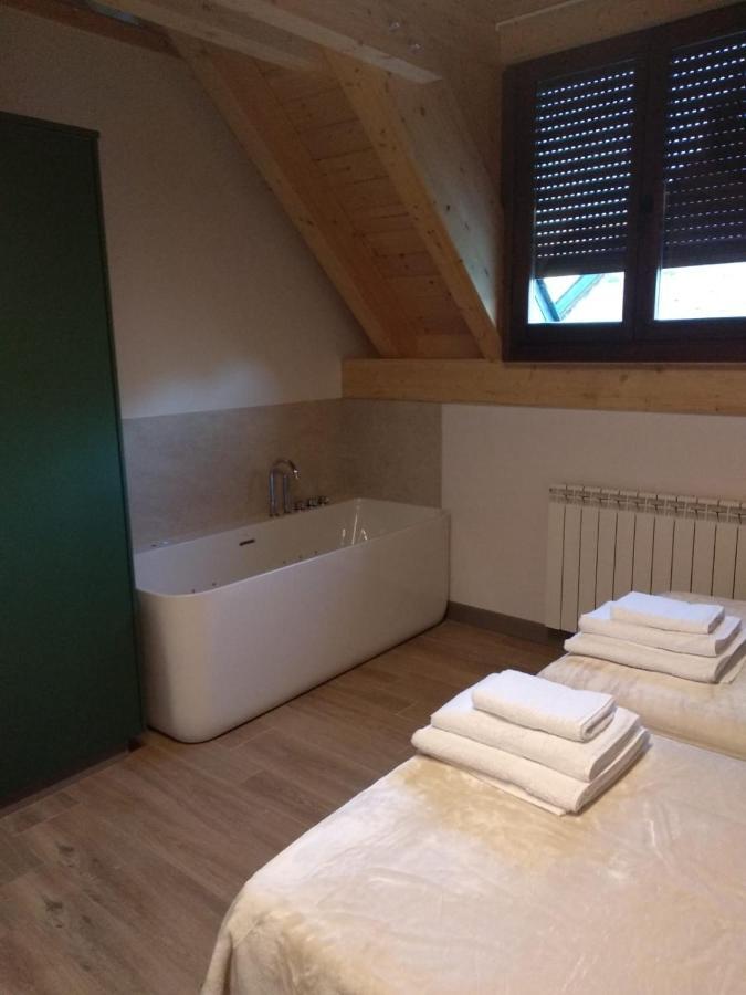Apartment Casa Blas Gistain Екстер'єр фото